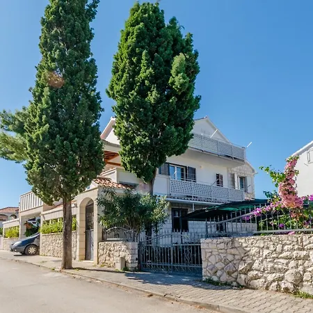 By The Sea Mirca, Brac - 5613 Apartmán Mirce